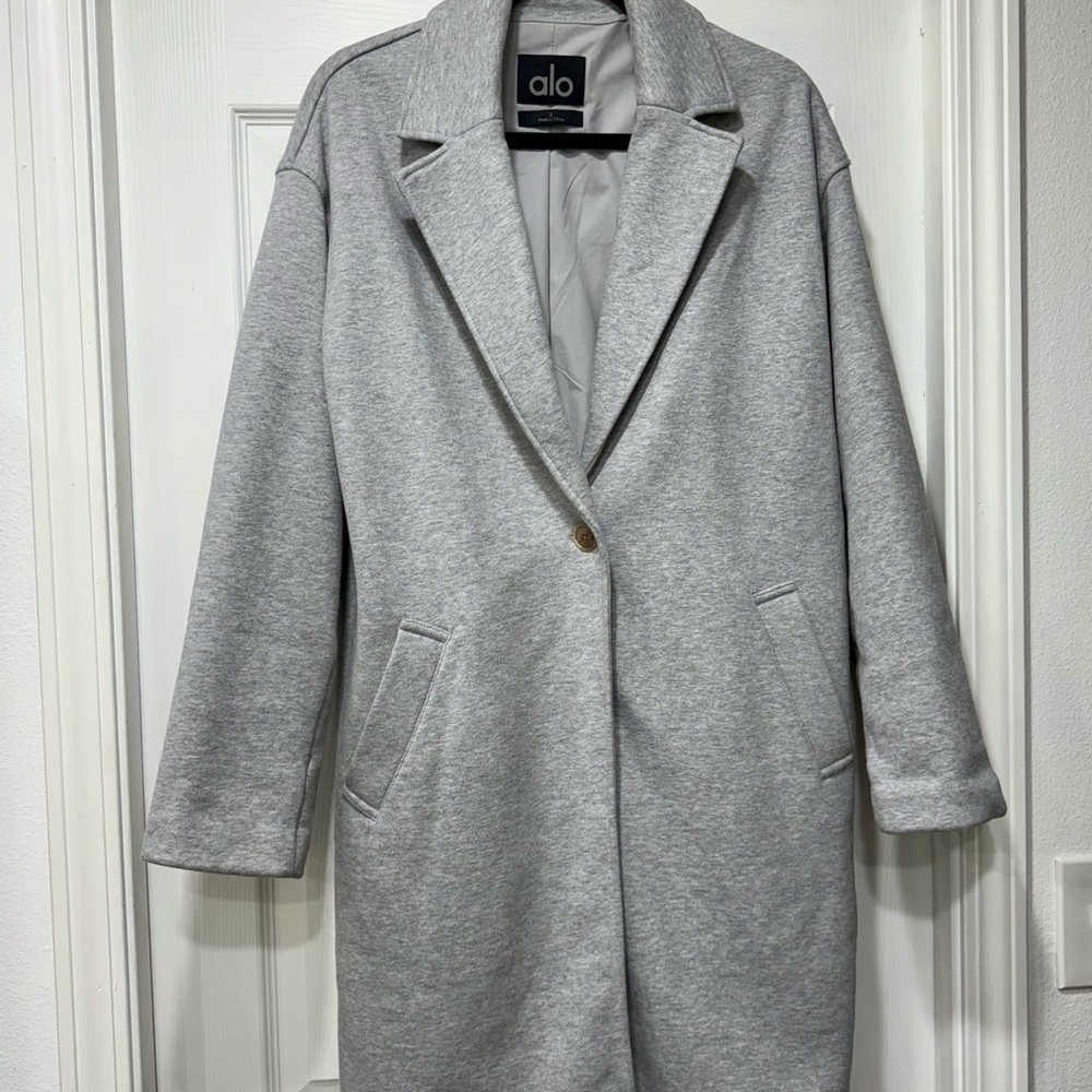 ALO Yoga VIP Blazer Trench